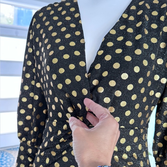 New 🖤💛 Elegant Black and Gold Polka Dot Long Sleeve Mini Dress - Picture 9 of 17